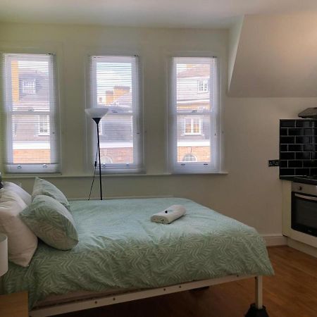 Capital Host- Apartments Euston ลอนดอน ภายนอก รูปภาพ