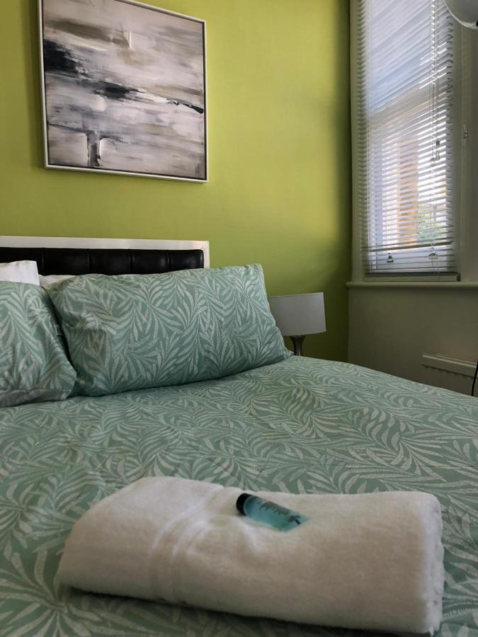 Capital Host- Apartments Euston ลอนดอน ภายนอก รูปภาพ