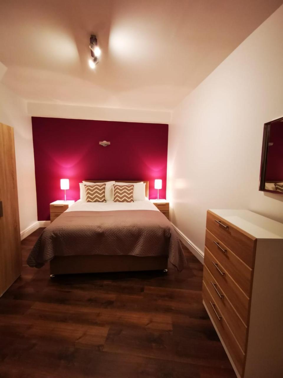 Capital Host- Apartments Euston ลอนดอน ภายนอก รูปภาพ