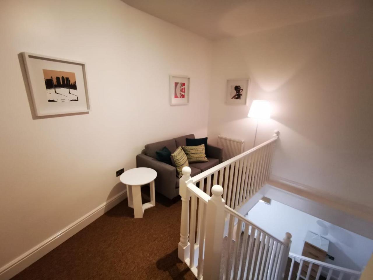 Capital Host- Apartments Euston ลอนดอน ภายนอก รูปภาพ