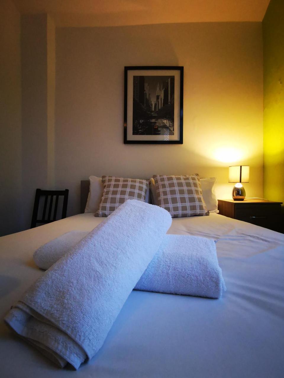 Capital Host- Apartments Euston ลอนดอน ภายนอก รูปภาพ
