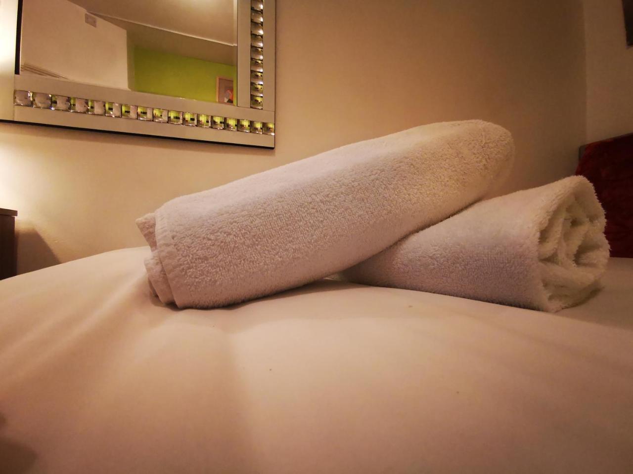 Capital Host- Apartments Euston ลอนดอน ภายนอก รูปภาพ
