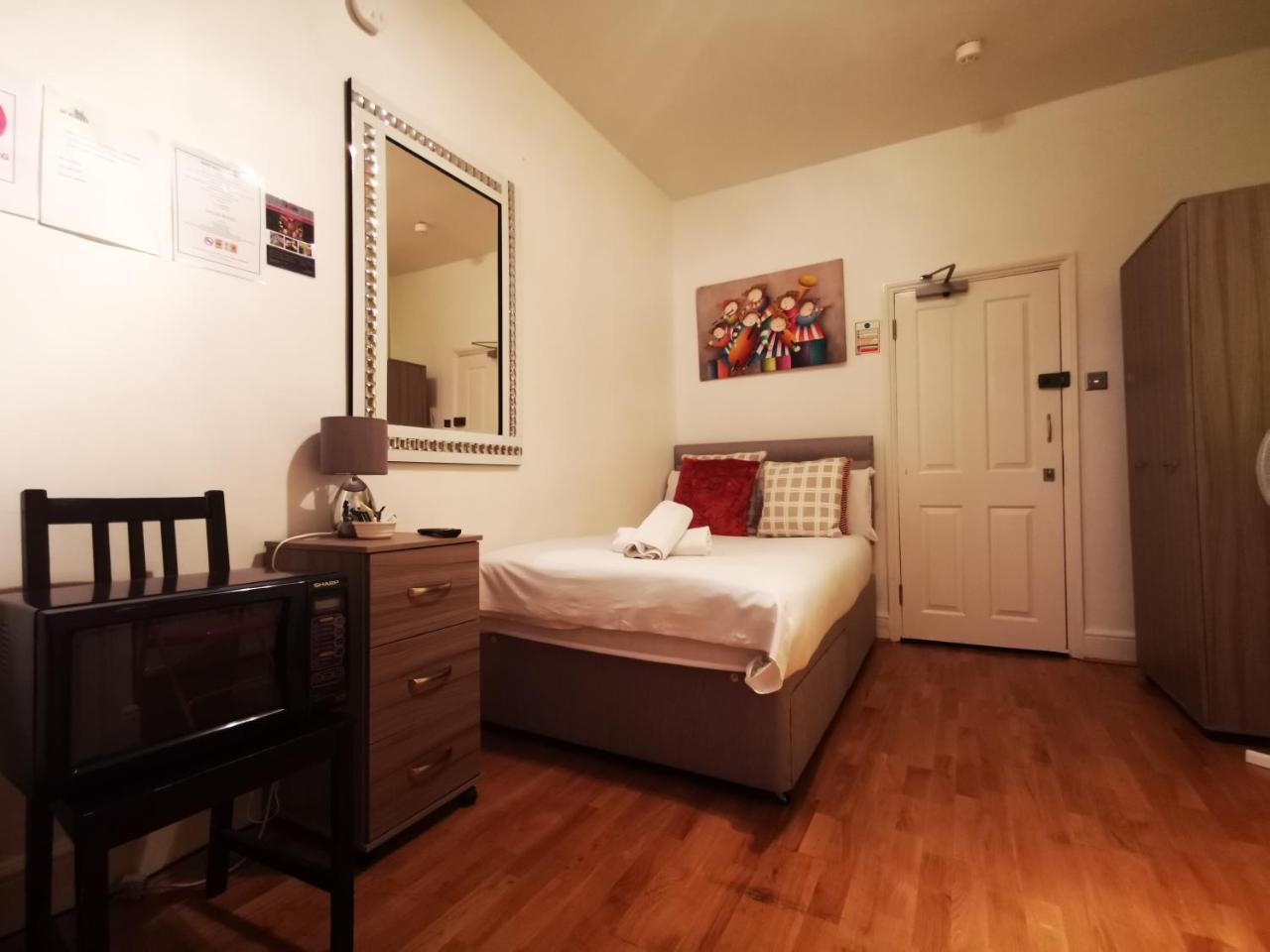 Capital Host- Apartments Euston ลอนดอน ภายนอก รูปภาพ