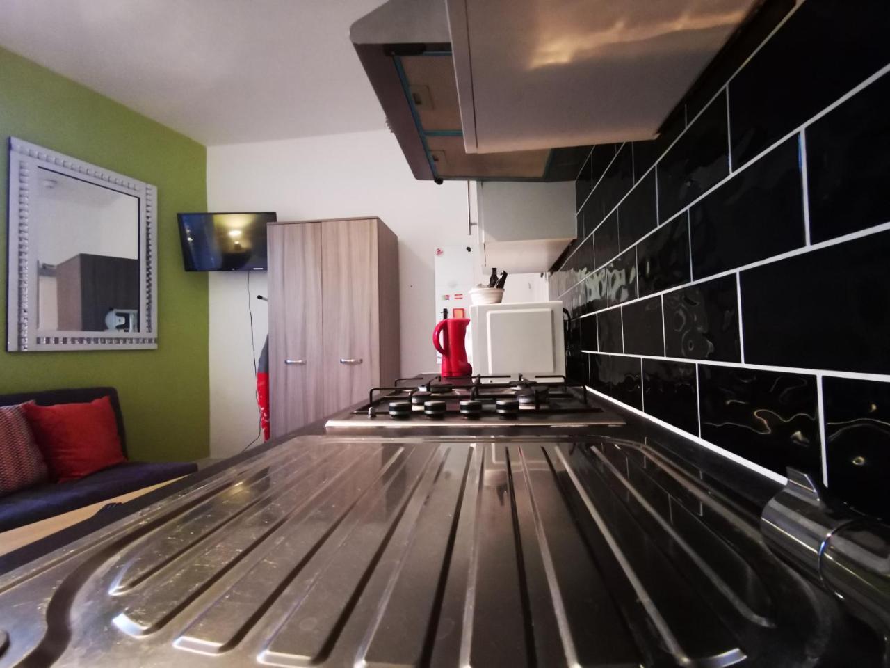 Capital Host- Apartments Euston ลอนดอน ภายนอก รูปภาพ
