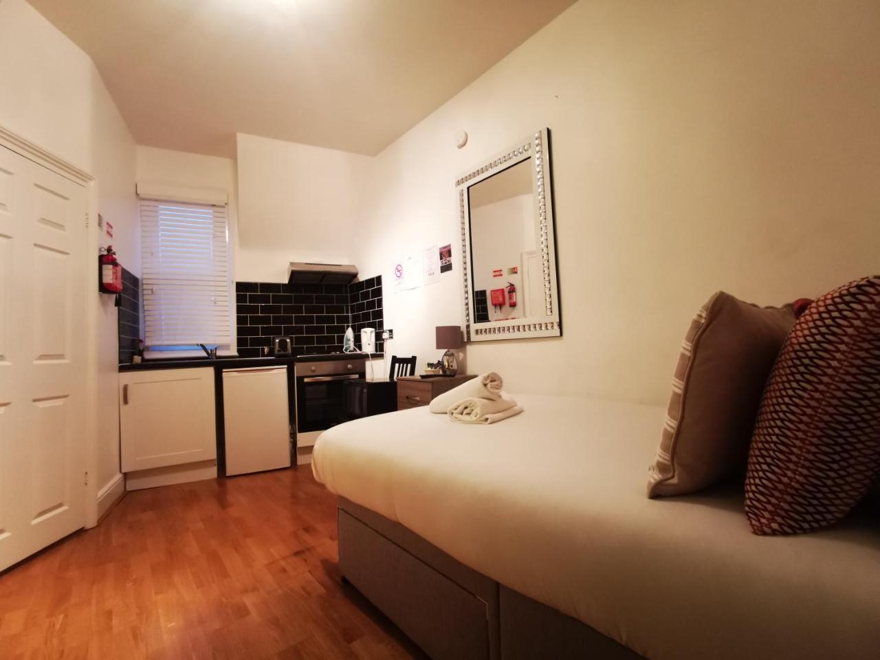 Capital Host- Apartments Euston ลอนดอน ภายนอก รูปภาพ