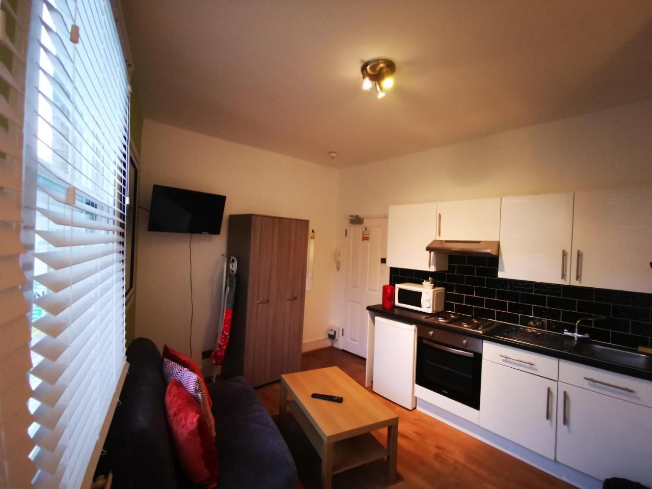 Capital Host- Apartments Euston ลอนดอน ภายนอก รูปภาพ